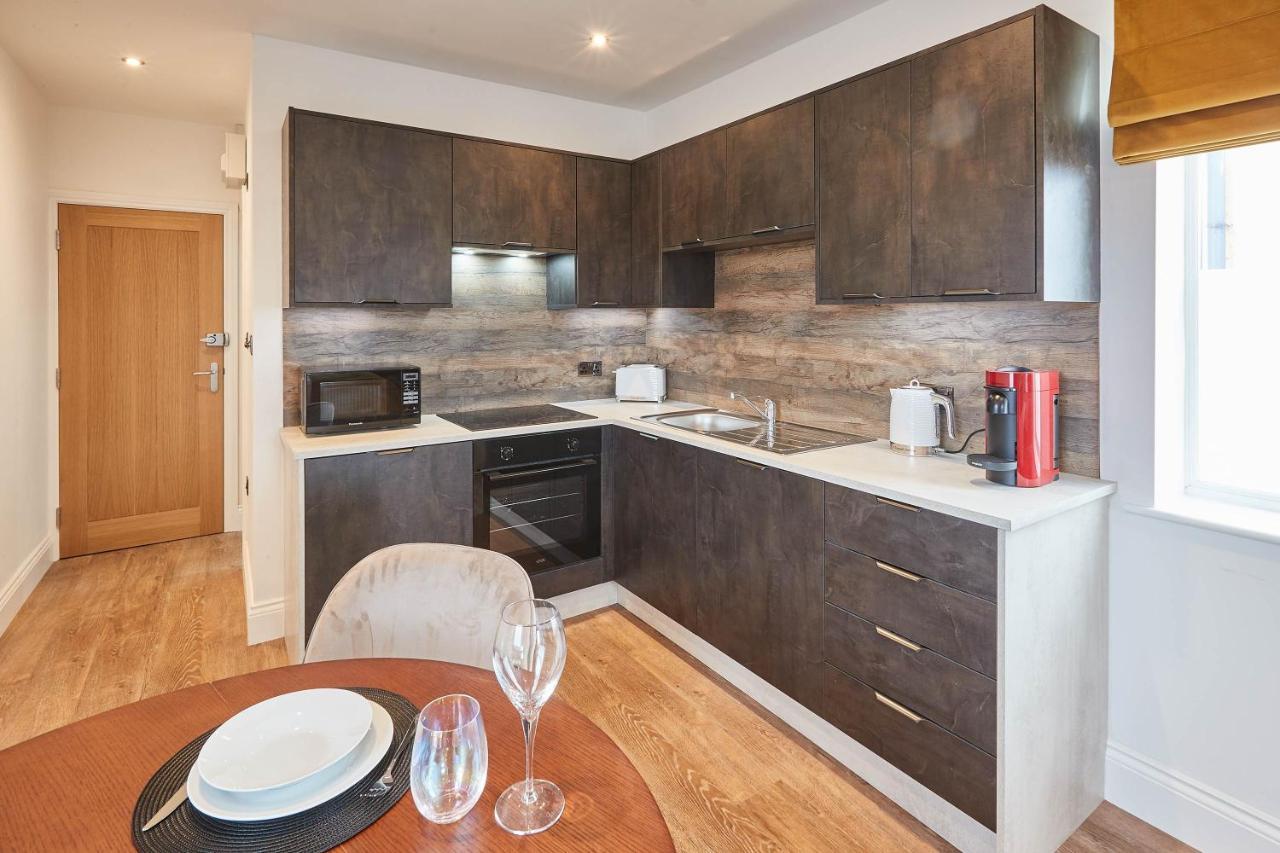 Host & - Pods Apartment Saltburn-by-the-Sea